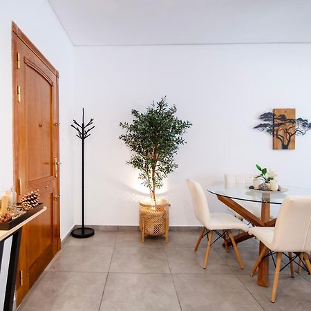 Michael'S Seaside Homely Apartment In 발키자 외부 사진